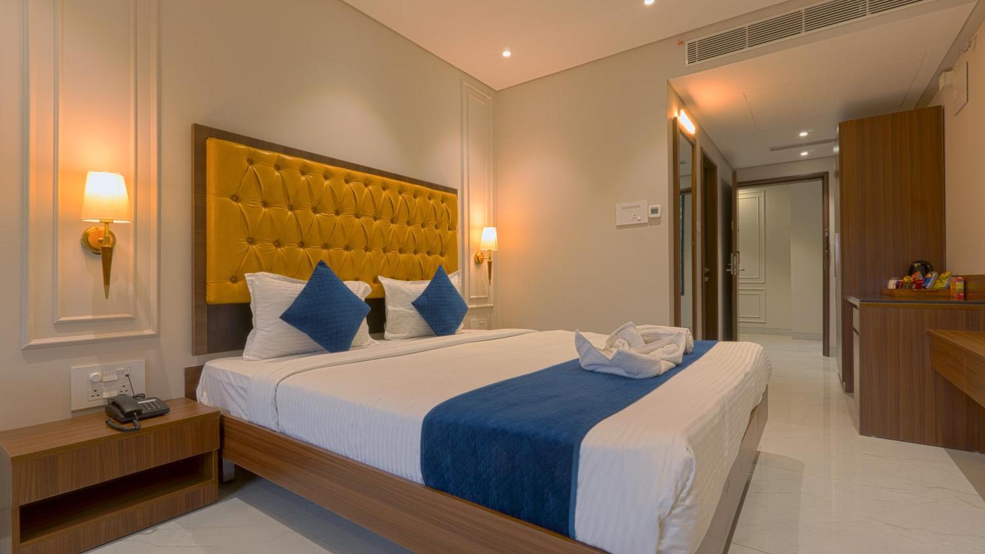 Magnus Nexstar Suites Kalyani Nagar Púna Kültér fotó