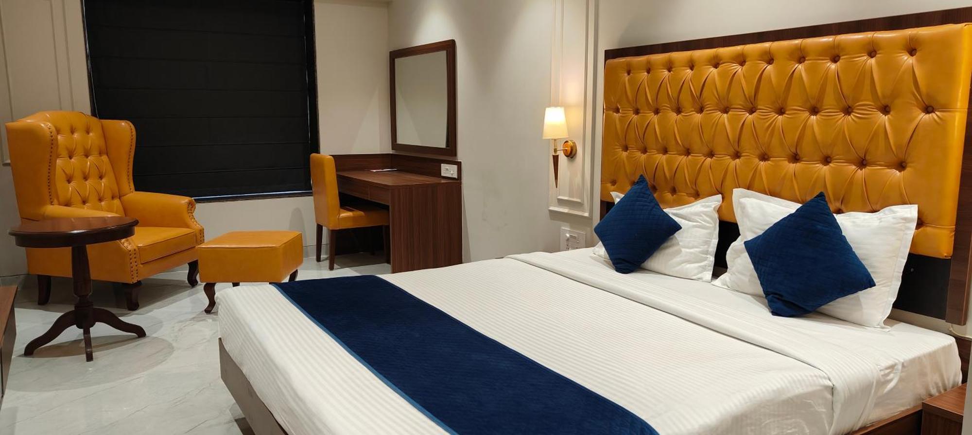 Magnus Nexstar Suites Kalyani Nagar Púna Kültér fotó